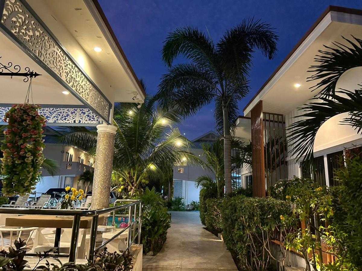 Baanloksouylokchay Hotel Hua Hin Exterior photo