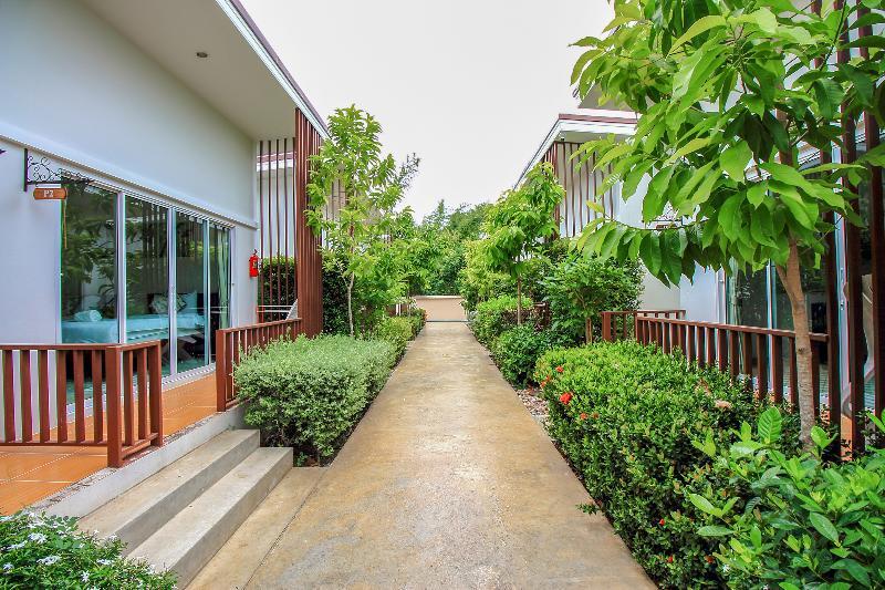 Baanloksouylokchay Hotel Hua Hin Exterior photo